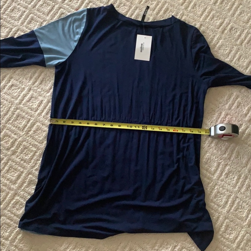 Tunic - Picture 3 of 3